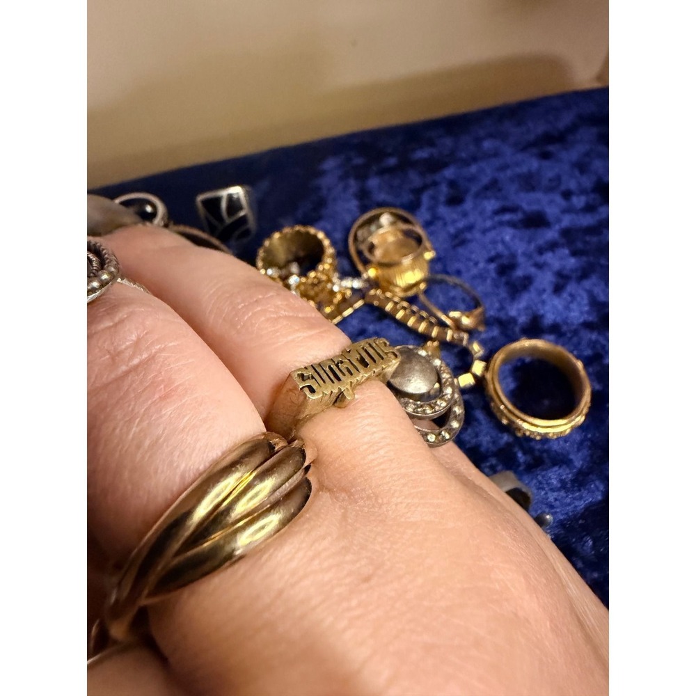Sugertits Ring Brass Block Letter Astrology Statement Jewelry - Picture 4 of 6